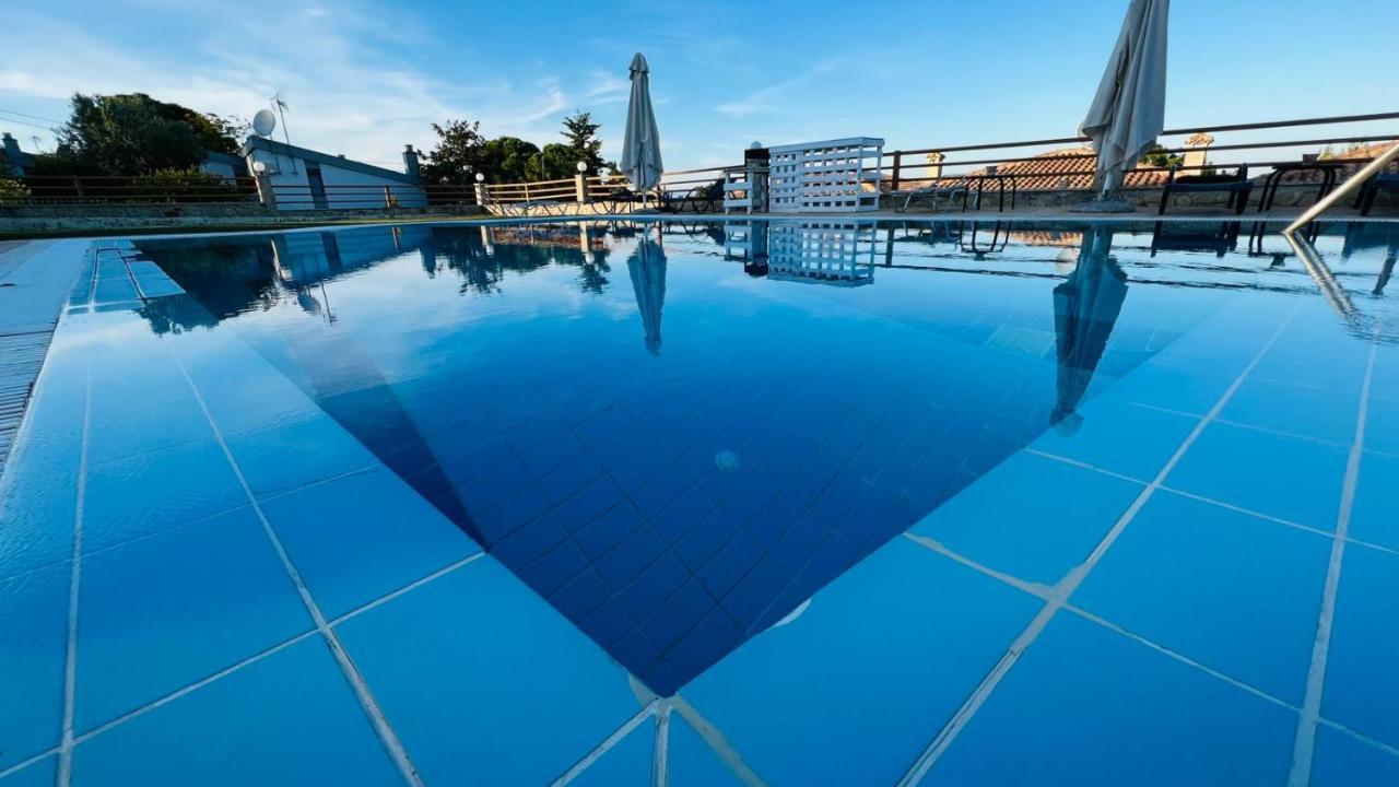 Daphne Villas Kryopigi Exteriör bild
